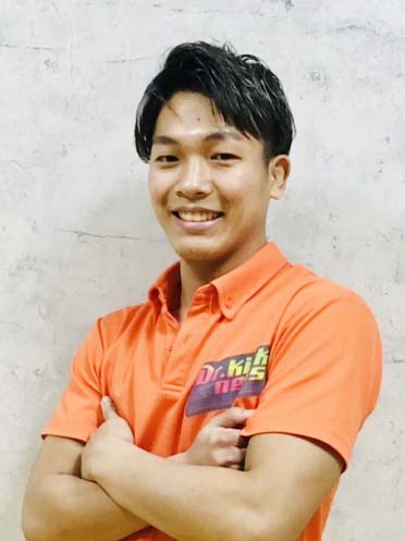 トレーナー 山内 歩希